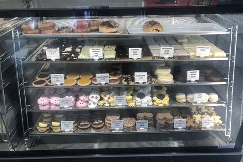 Annie's Cakery And Tearoom photo 2